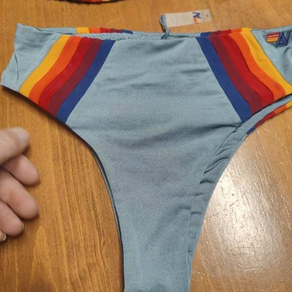 Aviator Nation 5 Stripe Sport Bikini Top/Bottoms Size xs Pre Owned - Picture 10 of 14